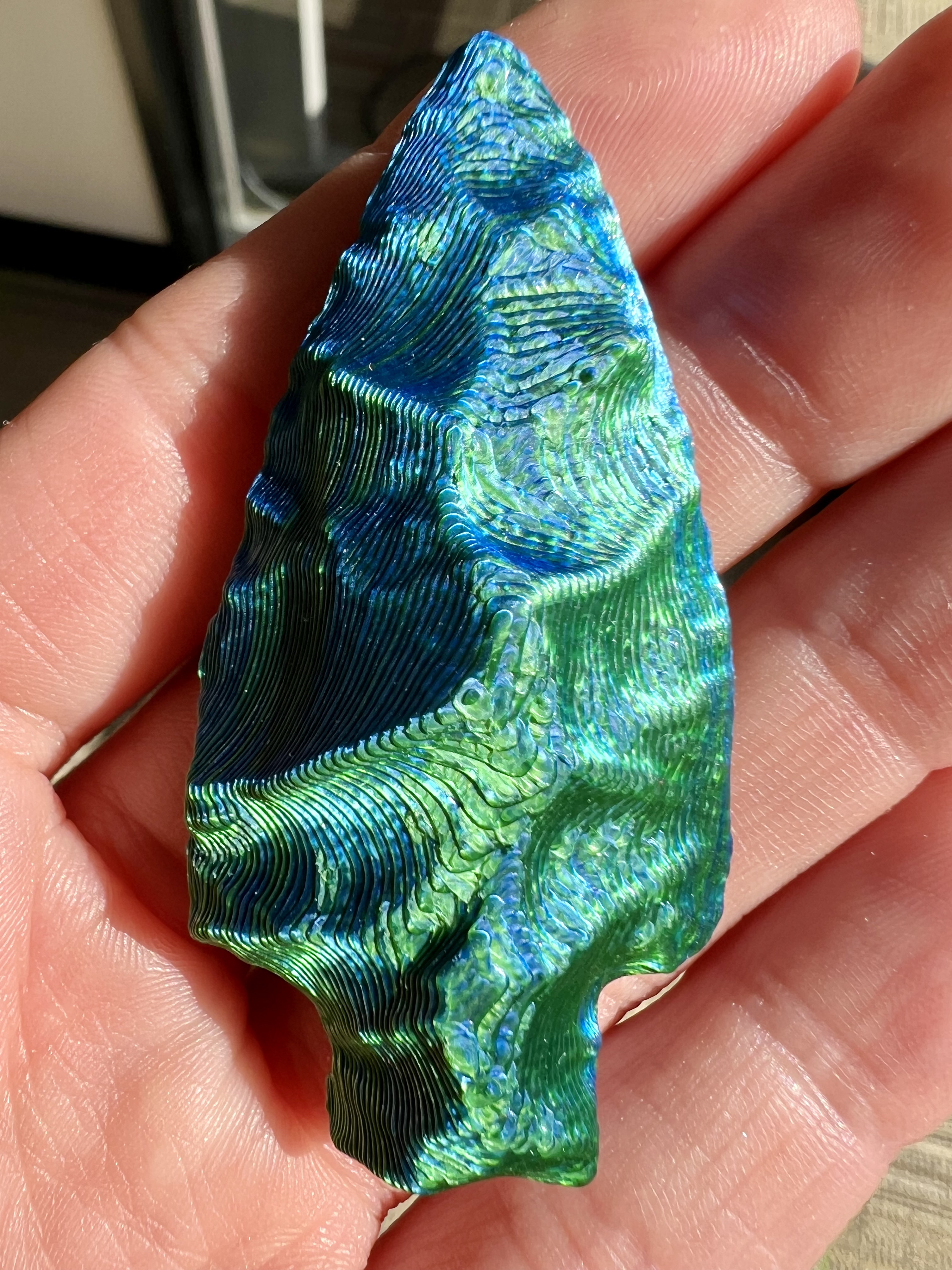 Picture of green arrow head
